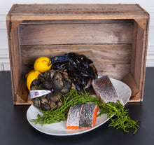 Load image into Gallery viewer, The Mixed Fish and Seafood Box
